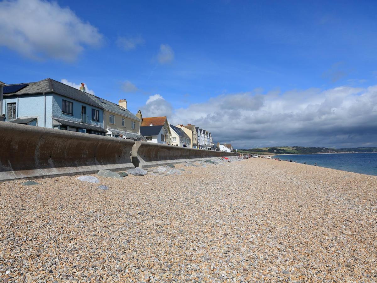 1 At The Beach Beesands Εξωτερικό φωτογραφία